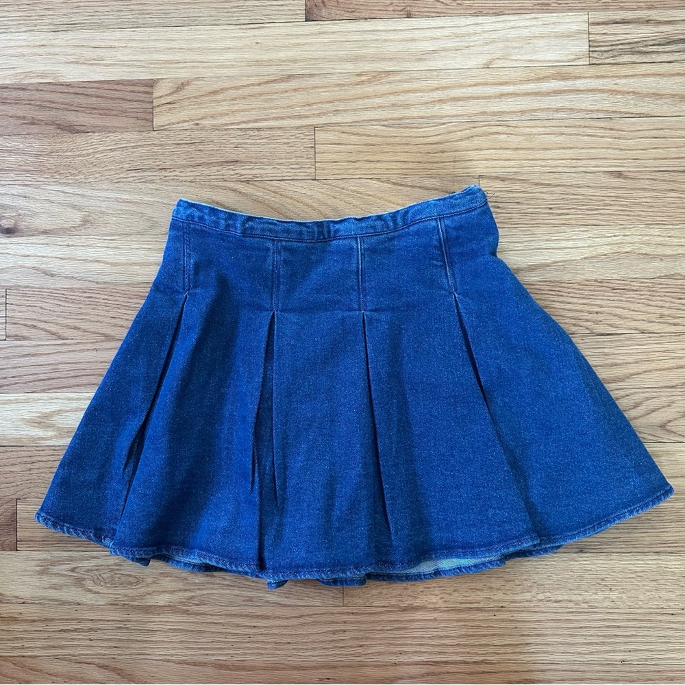 NWT SO Pleated Skirt Denim Sz 5